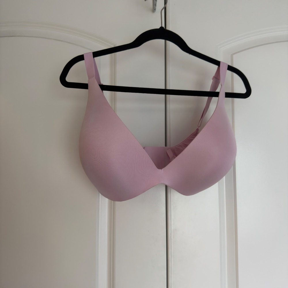 Skims Wireless Bra 36H Lilac Pink Smooth Seamless Everyday Comfort